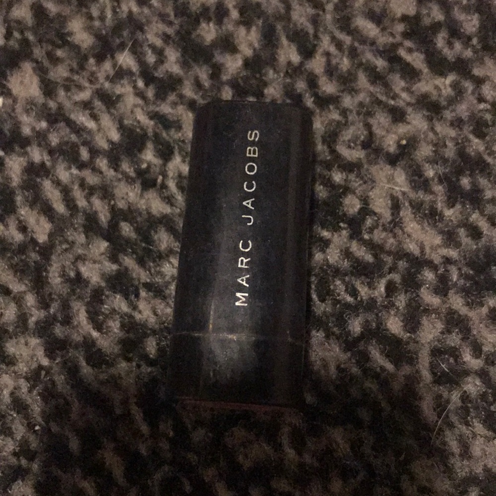 Marc jacobs mini lipstick kiss kiss bang bang